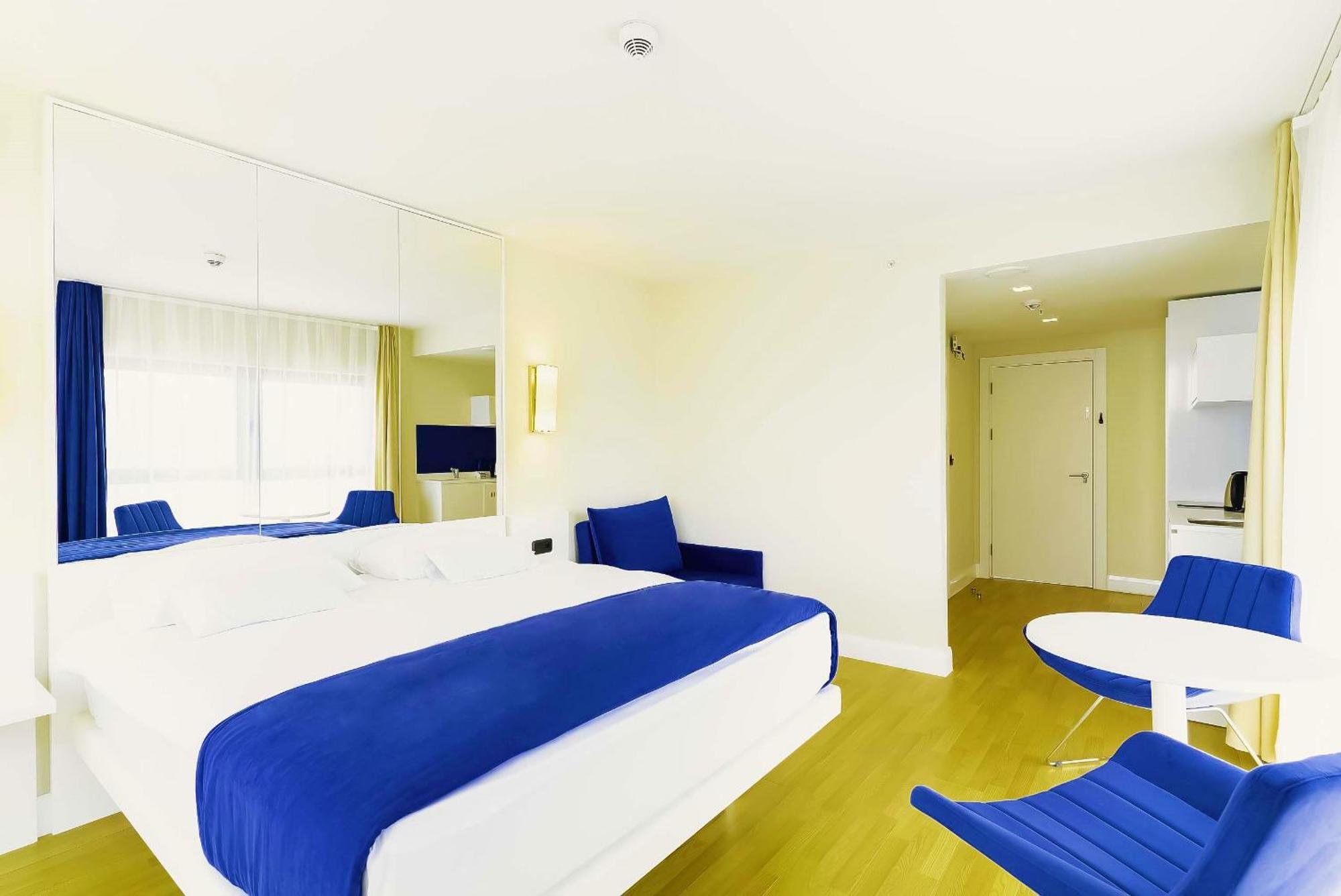 باتومي Orbi City Hotel With Sea View المظهر الخارجي الصورة