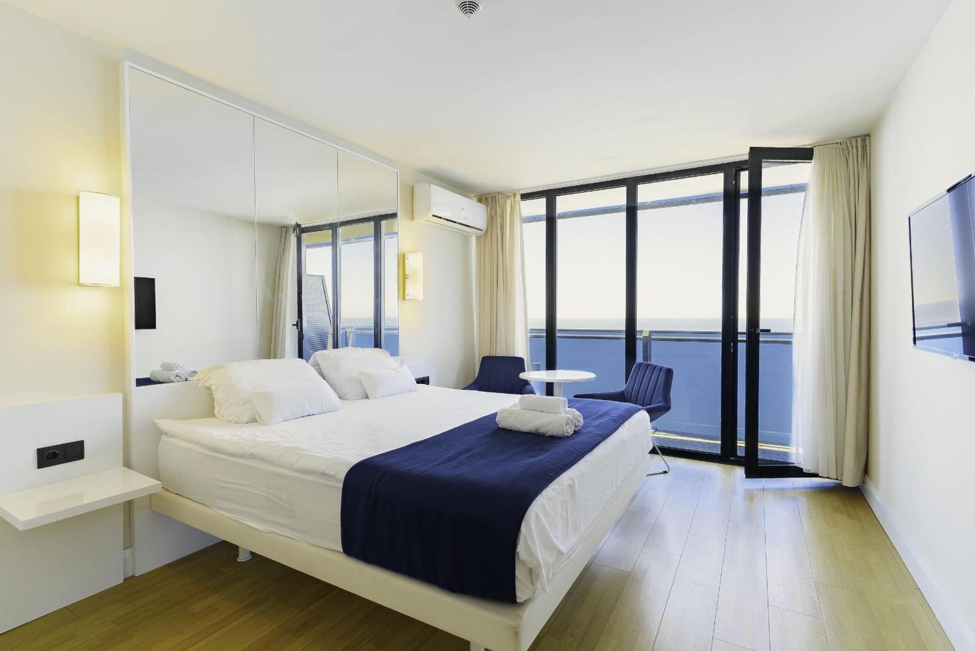 باتومي Orbi City Hotel With Sea View المظهر الخارجي الصورة