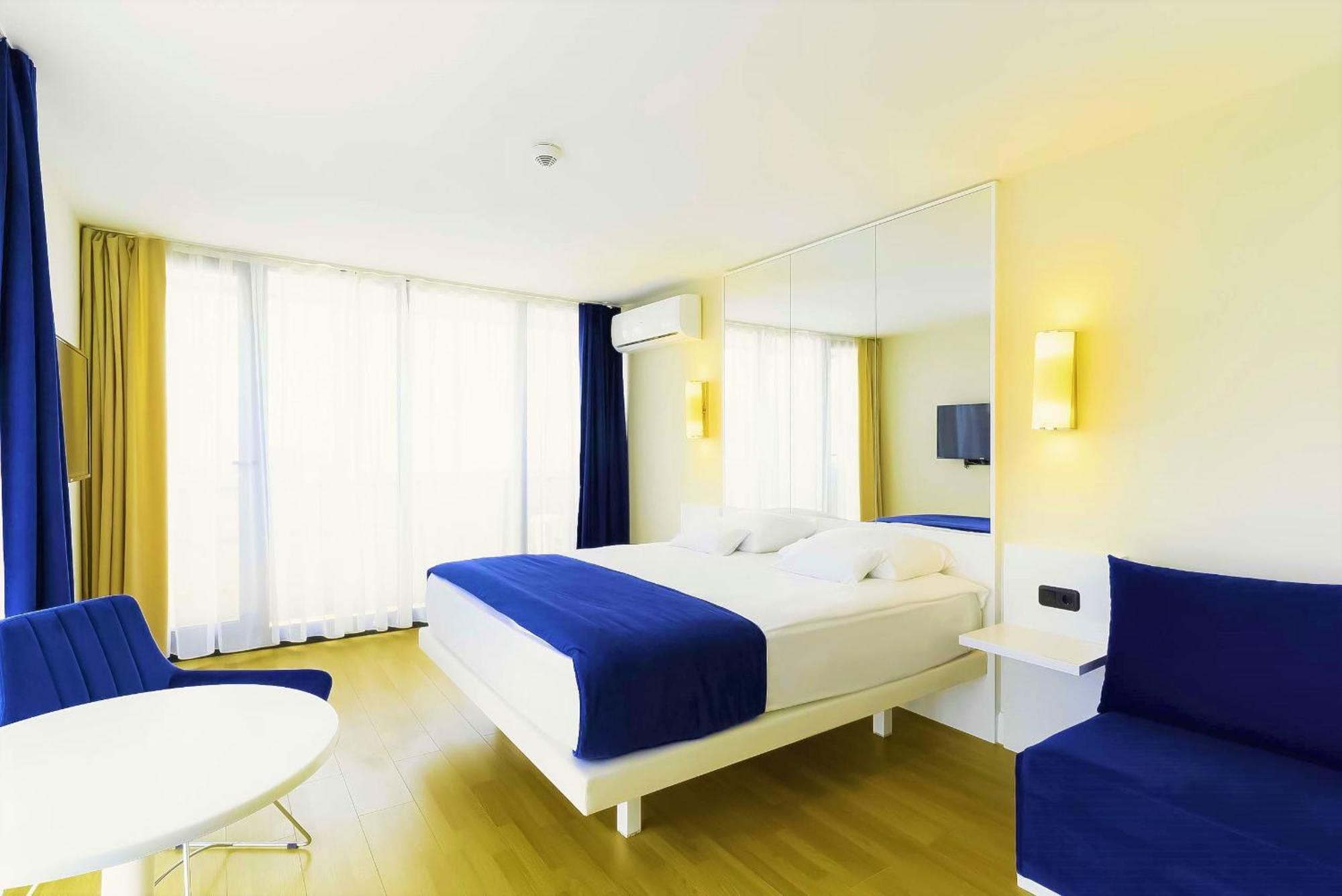 باتومي Orbi City Hotel With Sea View المظهر الخارجي الصورة